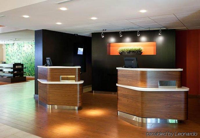 Courtyard Sacramento Airport Natomas Hotel Dalaman gambar